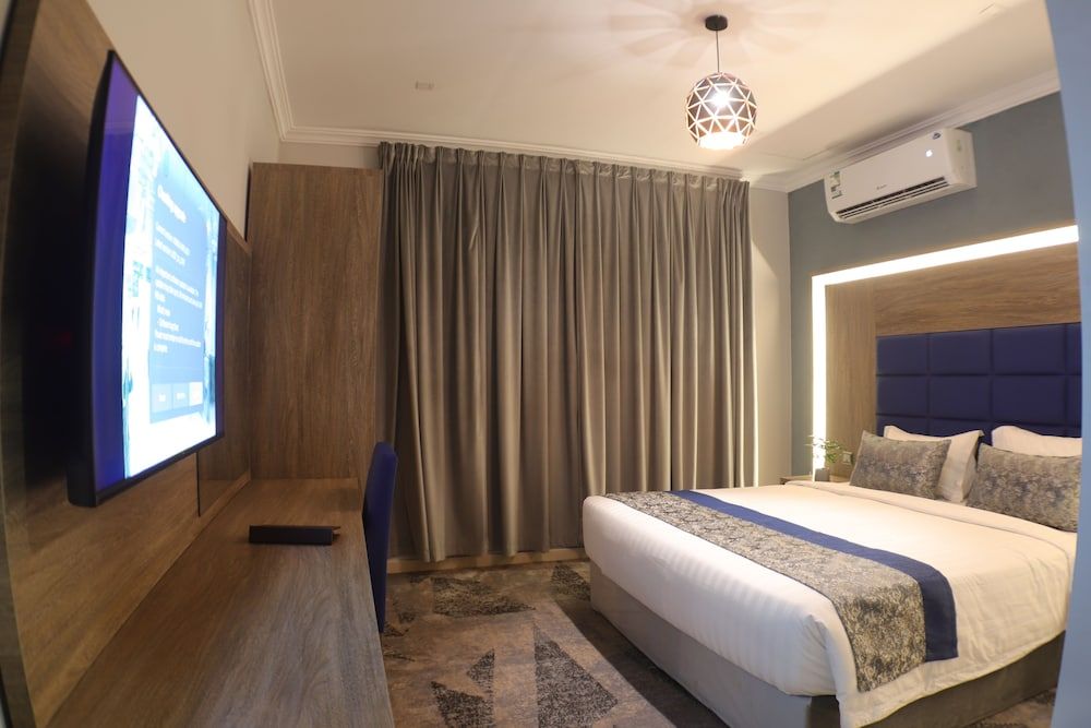 Swat Olaya Hotel Apartments Standard Room with Bathroom 4