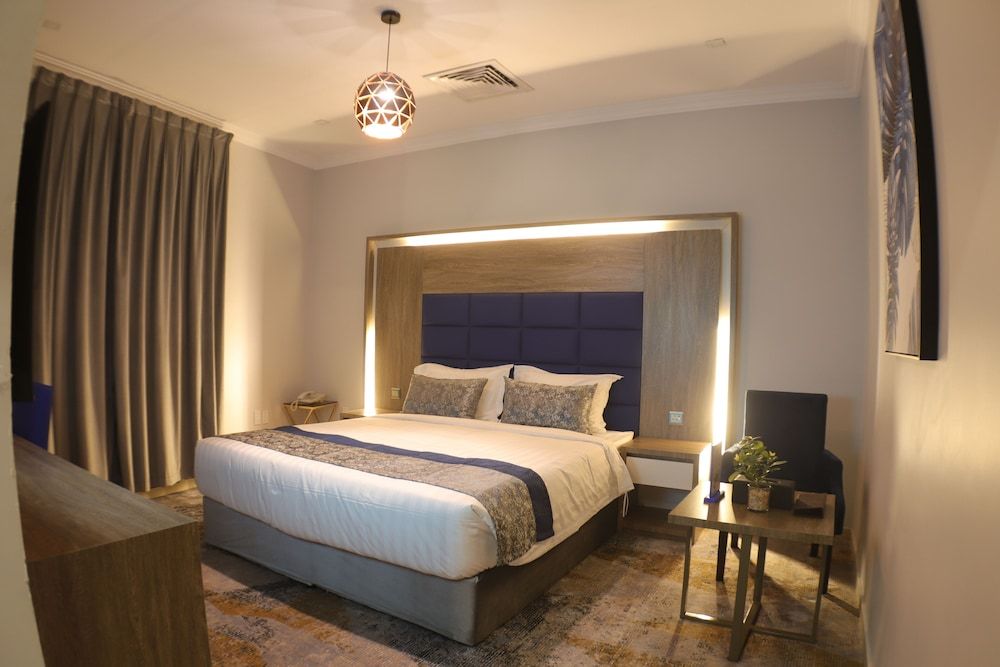 Swat Olaya Hotel Apartments Standard Room with Bathroom 3