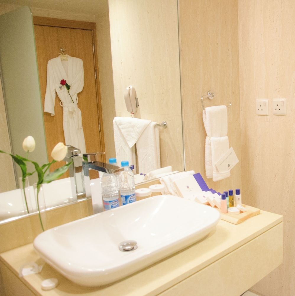 undefined Dammam Palace Hotel 5