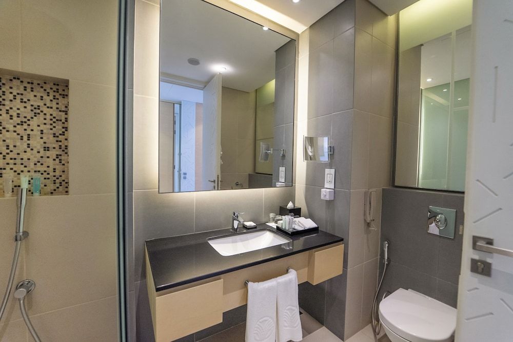 Dana Rayhaan by Rotana Room, 1 King Bed (Guest) 5