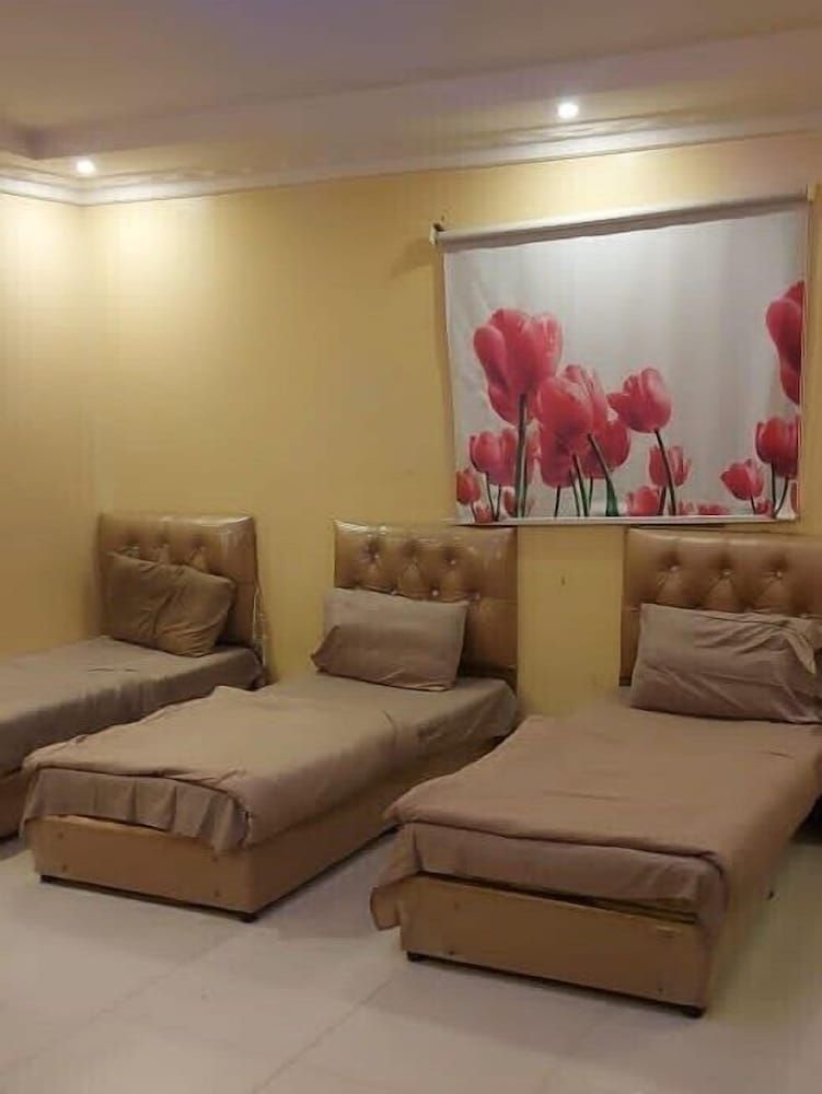 undefined Nouf Group 9