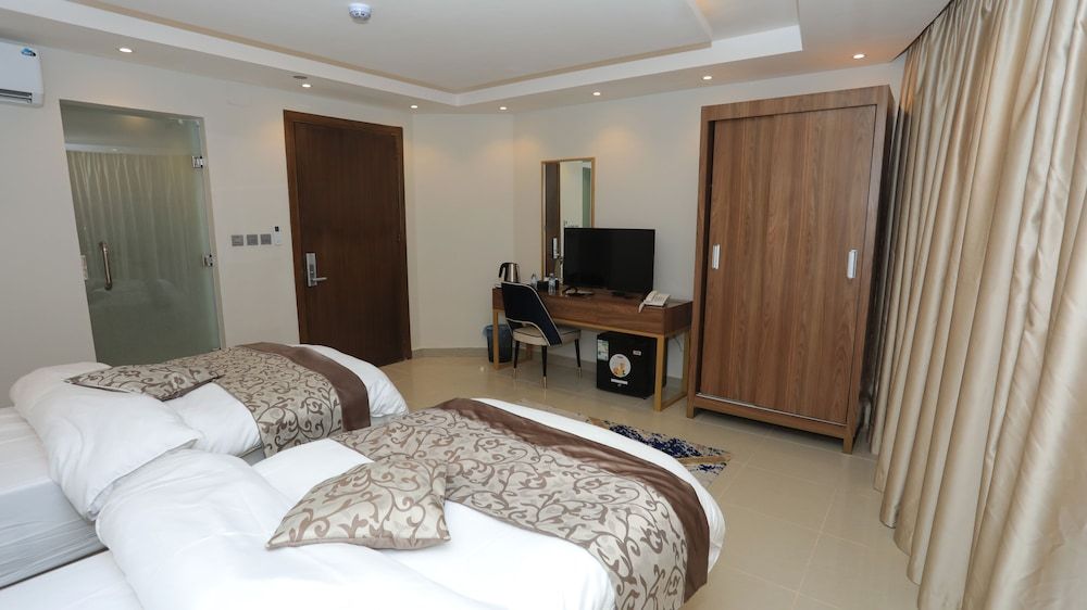 undefined Afal Suites 4