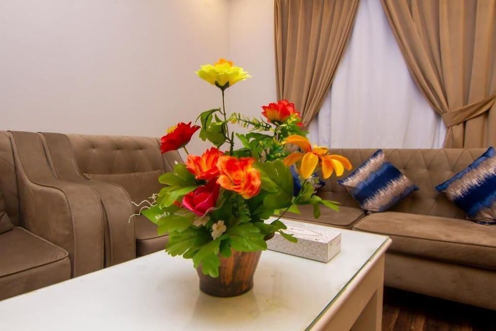 undefined Al Muteb Suites Al Ezdehar 2 5