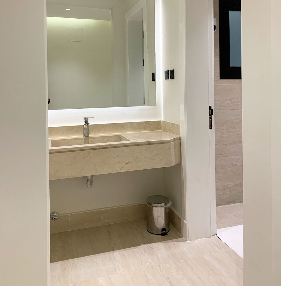 undefined Wakan Al Malqa A13 9