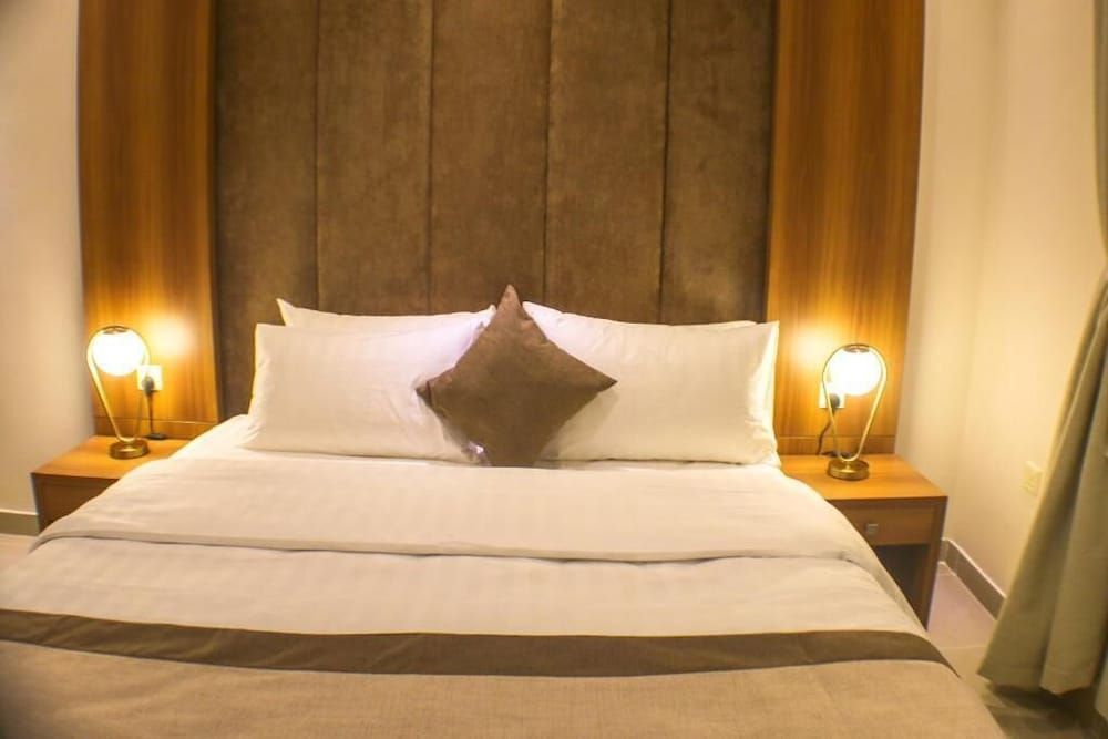 undefined Al Muteb Suites Al Yarmouk 2