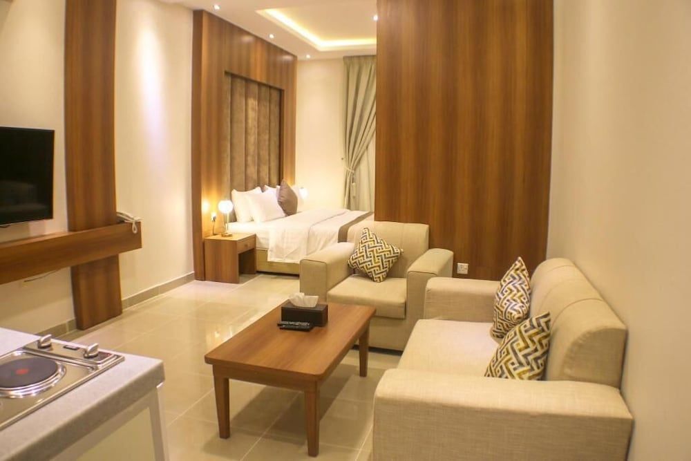 undefined Al Muteb Suites Al Yarmouk 5