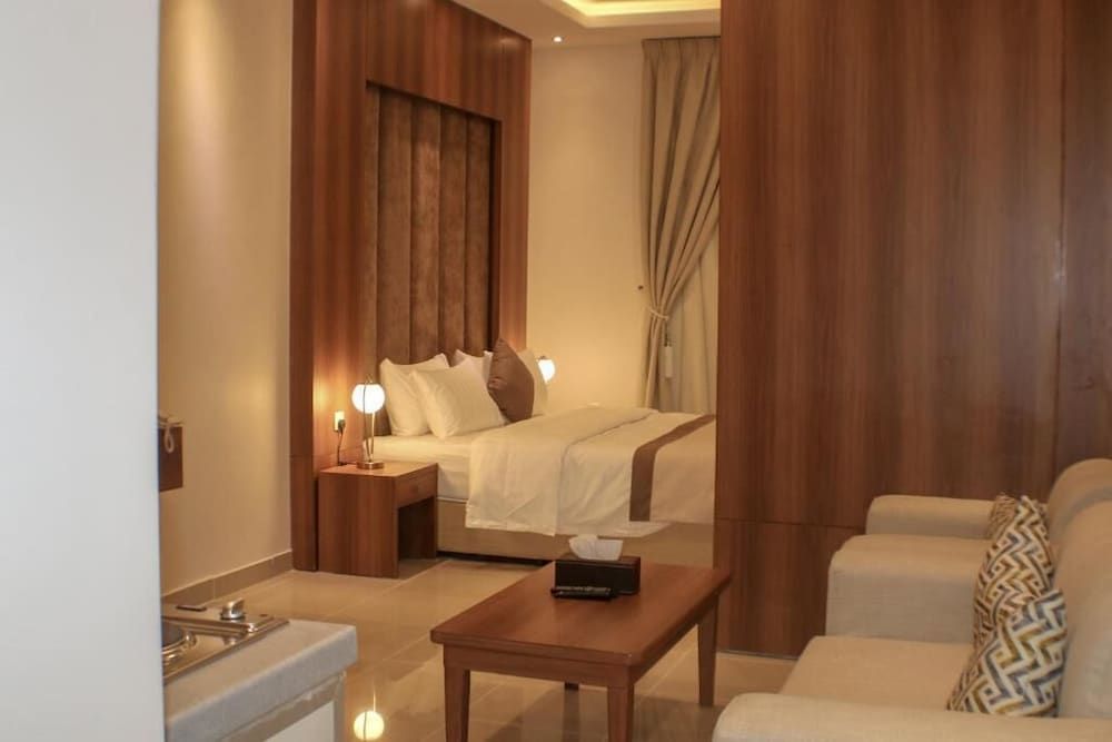 undefined Al Muteb Suites Al Yarmouk 6