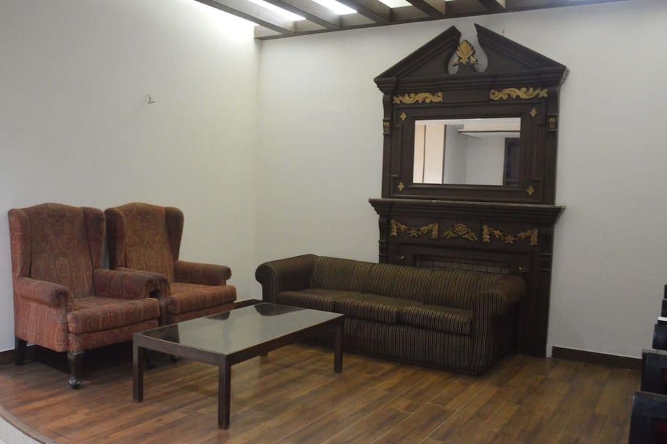 undefined Hotel City Hub By Geostays 10