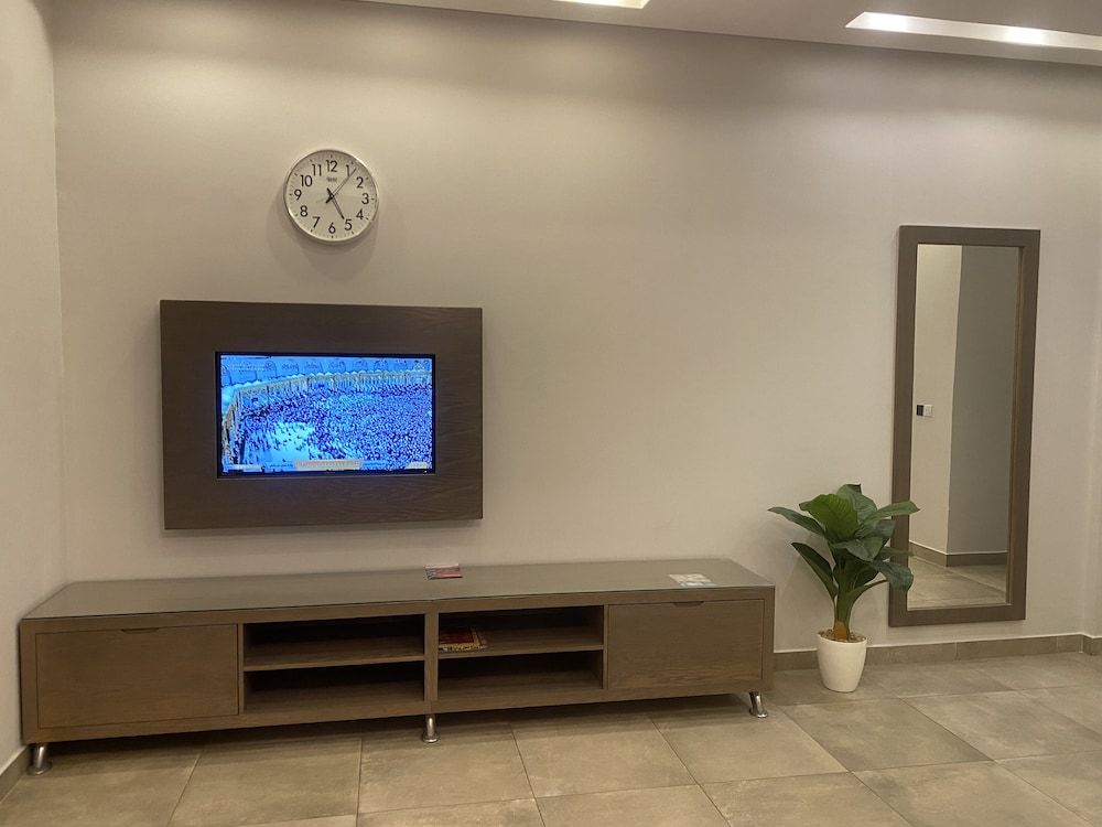 180 Degrees Hotel Almalqa Junior Suite 7