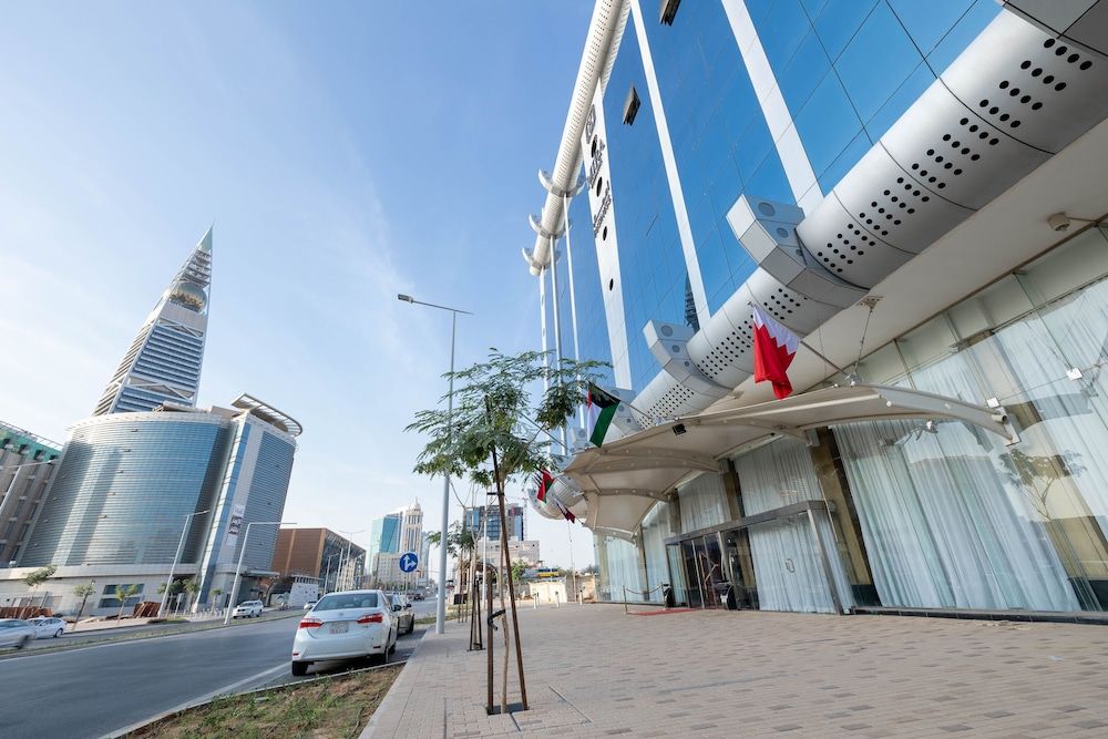 undefined MIRA BUSINESS HOTEL 6