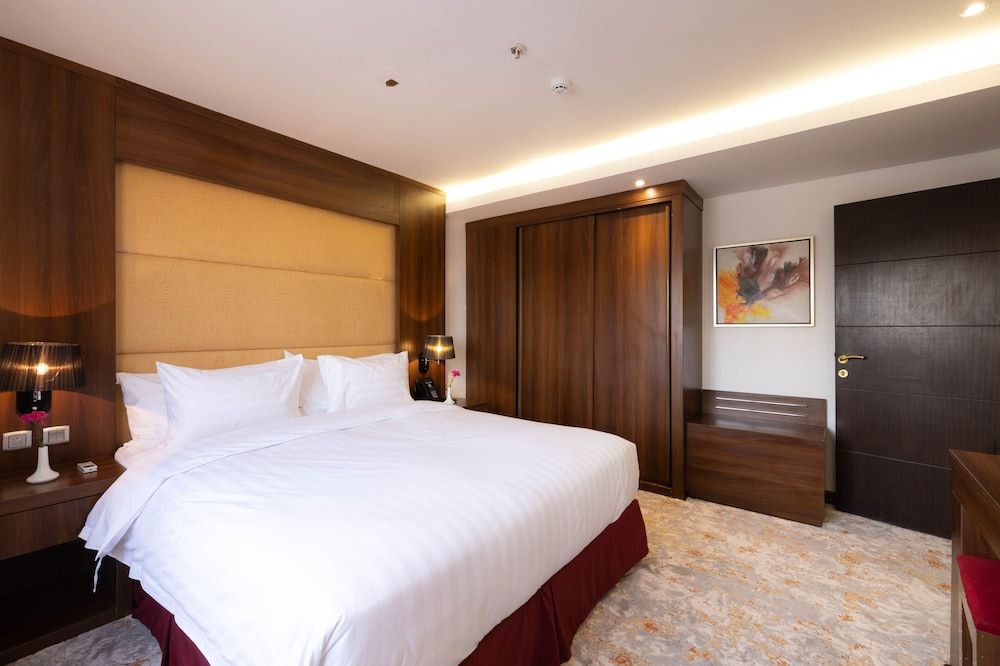 undefined MIRA BUSINESS HOTEL 10