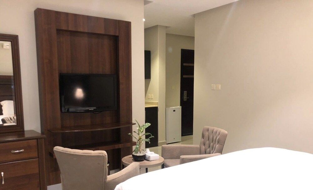 undefined Burj Alhayat hotel suite 2