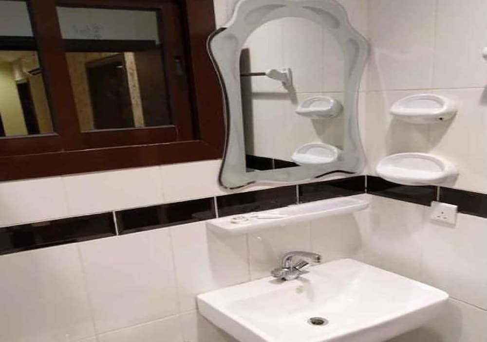 undefined El Ghobishi Hotel Suites 8