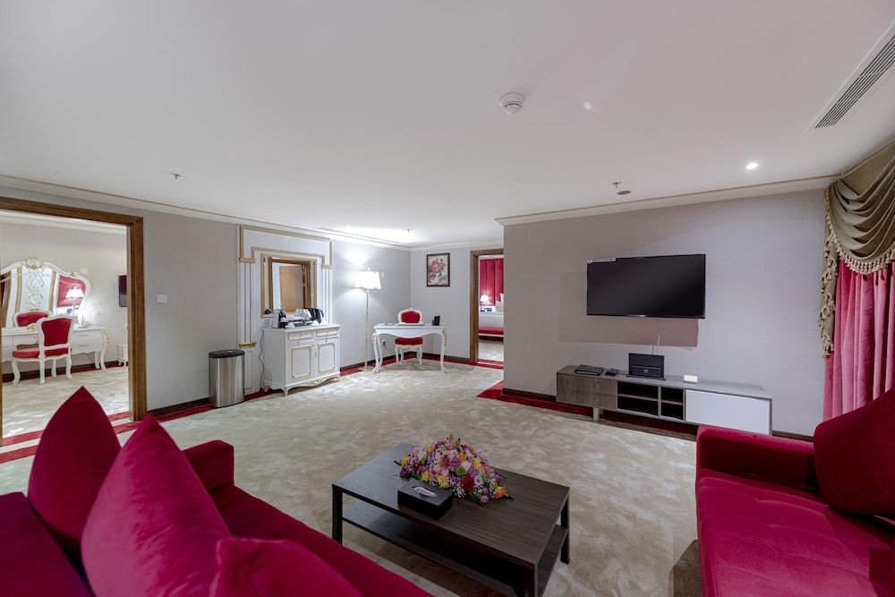 undefined WA Hotel 9