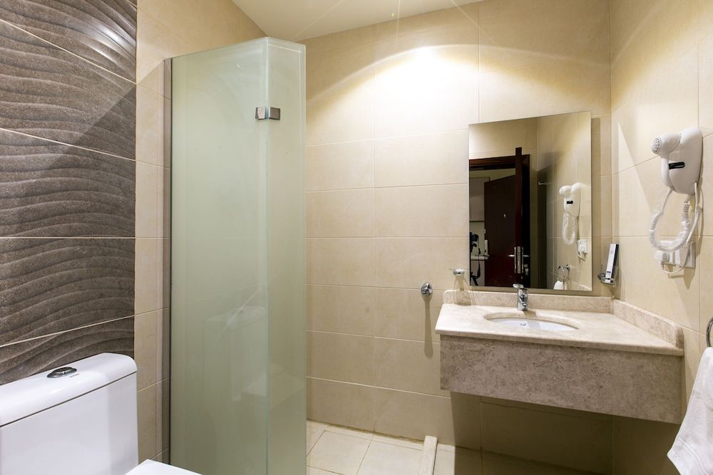 Zara Suites Hotel Deluxe Double or Twin Room, 1 Bedroom 4