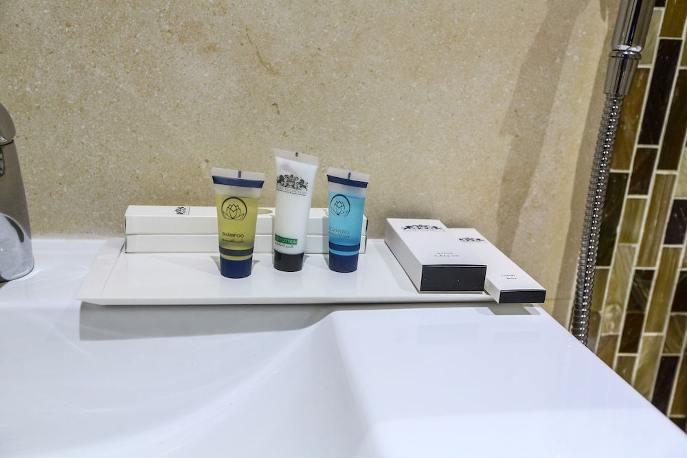 undefined Lotaz Hotel Suites - Al Salamah 10