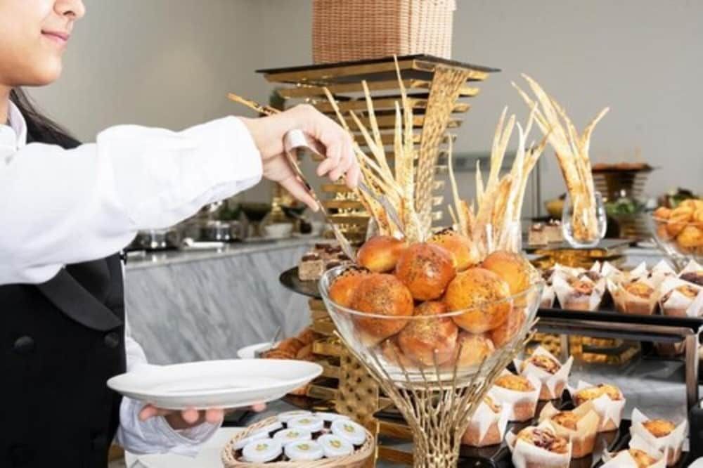 undefined Sukoon Jeddah Hotel 4