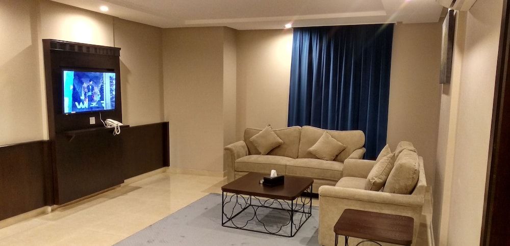 undefined Yan Apartments Hotel 3