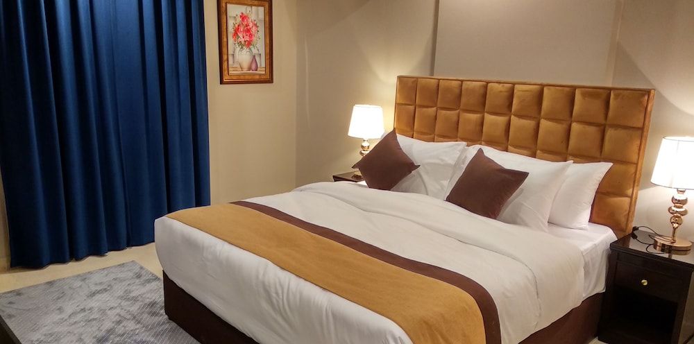 undefined Yan Apartments Hotel