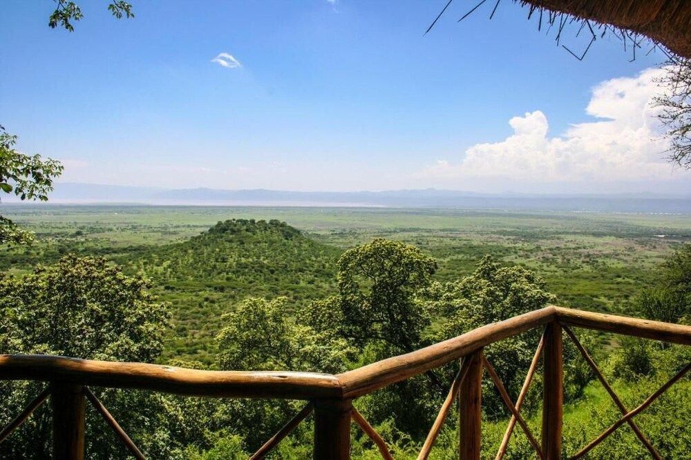 Panoramic Double or Twin Room, Lake View (1 King Bed + Extra Bed)