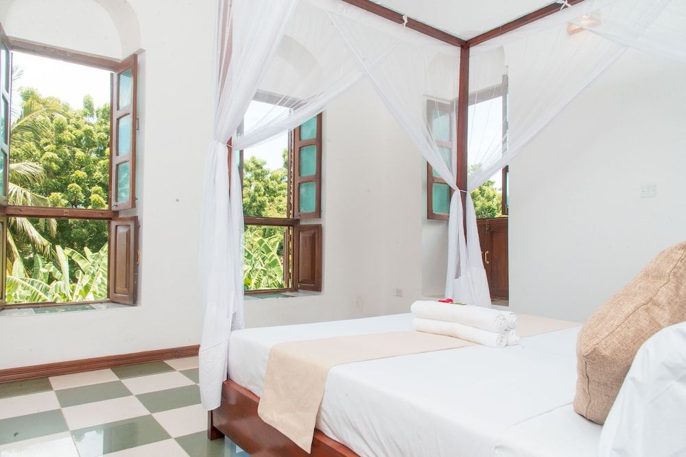 The Manor House by Sansi Deluxe Room, Ocean View 4