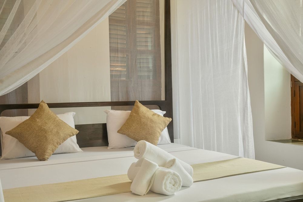 The Manor House by Sansi Deluxe Room, Ocean View 3