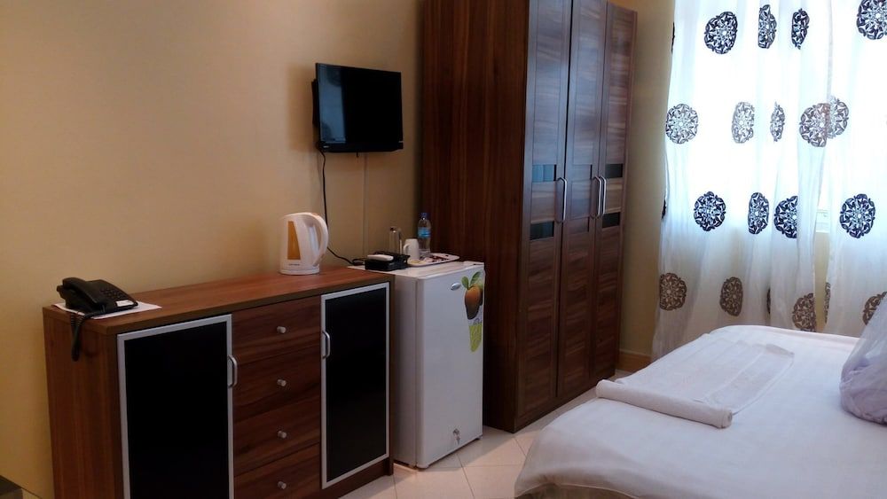 undefined The Heron Court Boutique Hotel