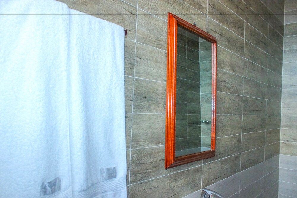 Hillstarh Hotel Classic Room 4