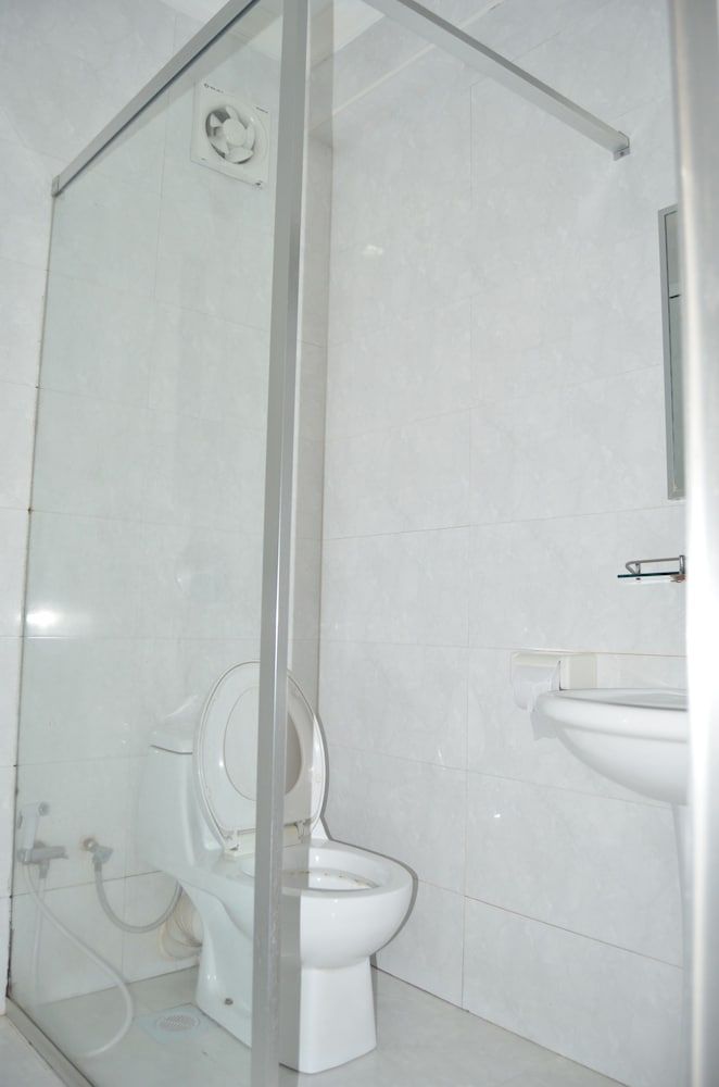 Double View Hotel Deluxe Double Room 4