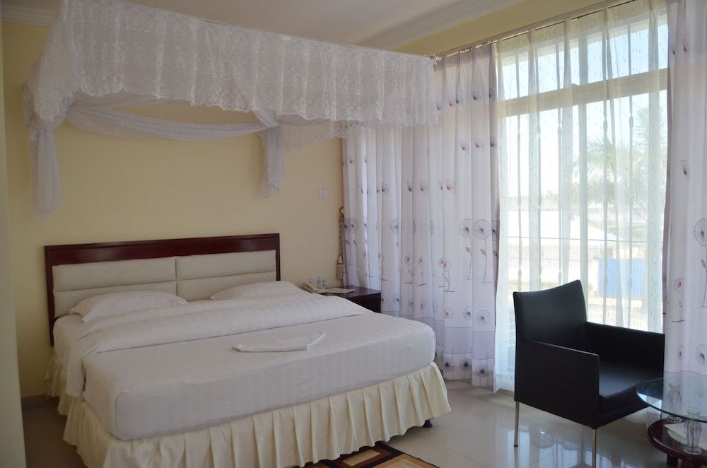 Double View Hotel Executive Double Room 4