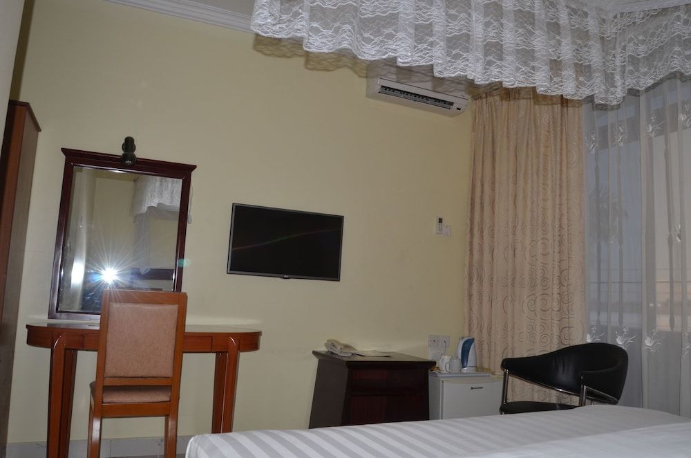 Double View Hotel Business Single Room 4