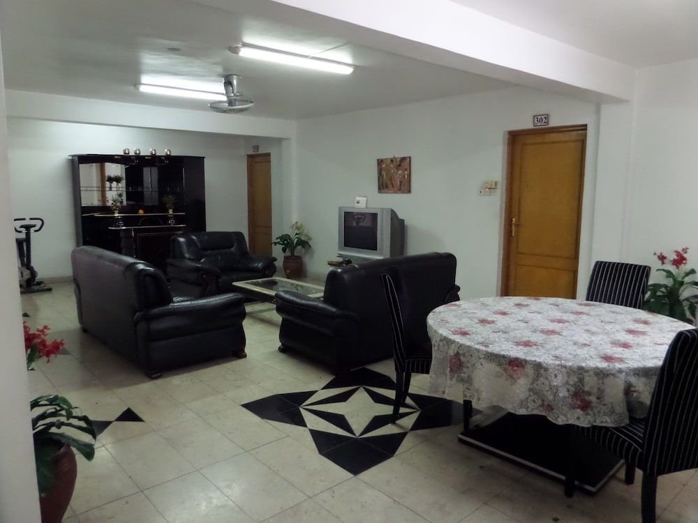 undefined Sophia Hotel 5