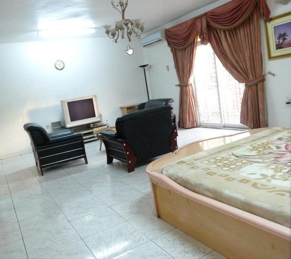 undefined Sophia Hotel 2