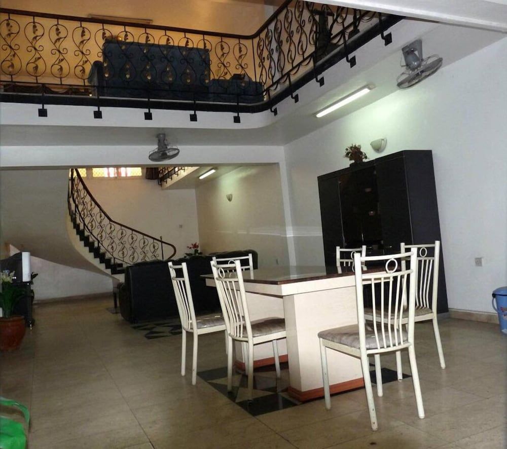 undefined Sophia Hotel 4