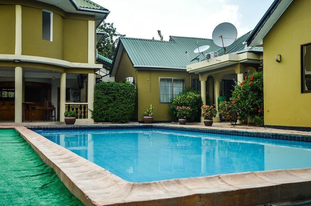 undefined Optima Royale 4