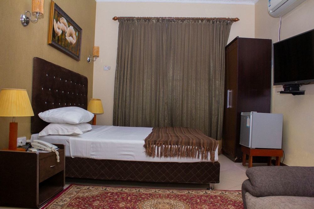 Optima Royale Deluxe Double Room