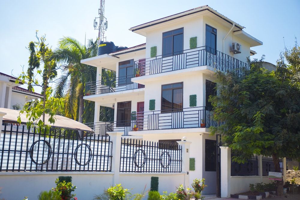 undefined Mikocheni Condo Hotel 8