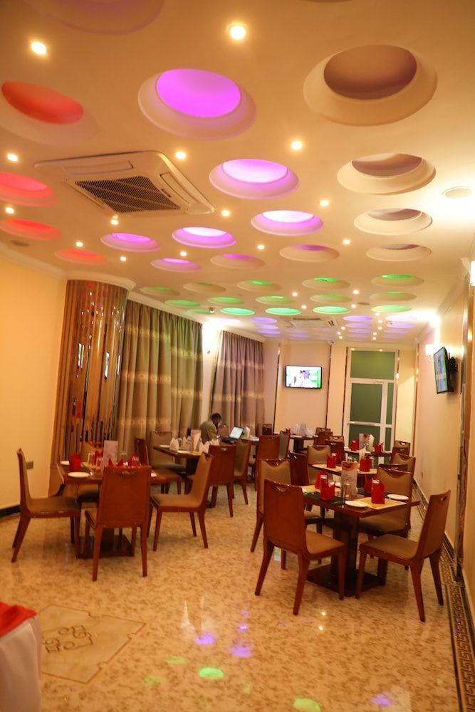 undefined Jaromax Palace Hotel 7