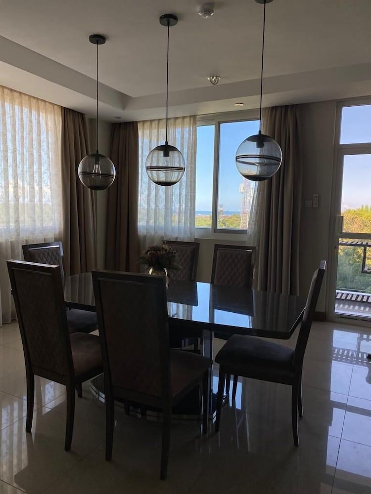 Lamada Apartments Executive Loft 7