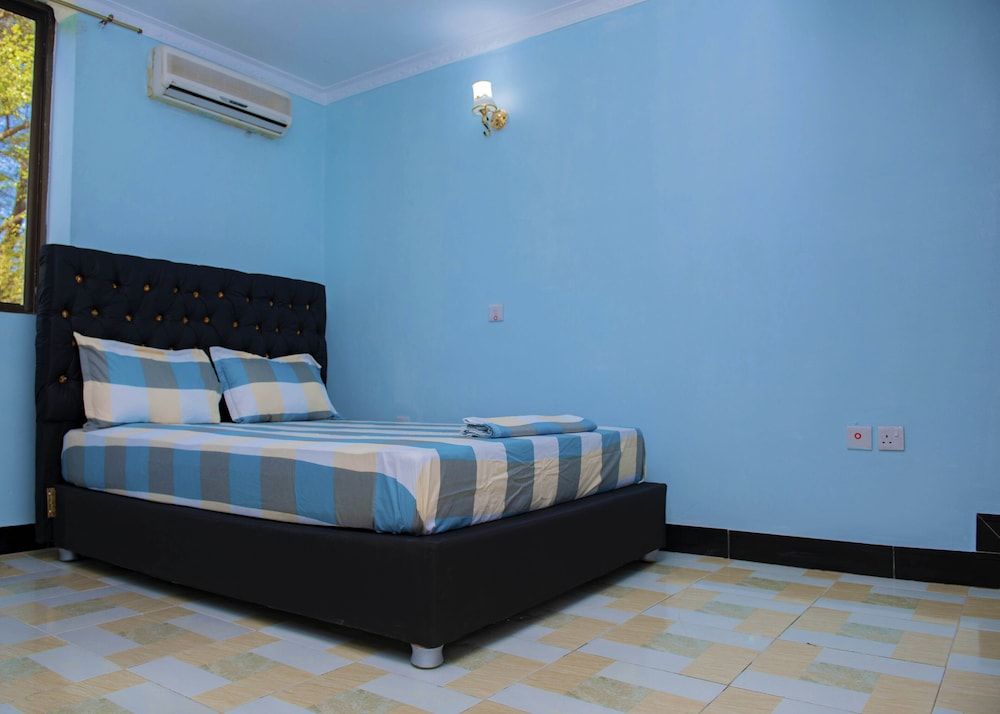 undefined Lamada Apartments 2