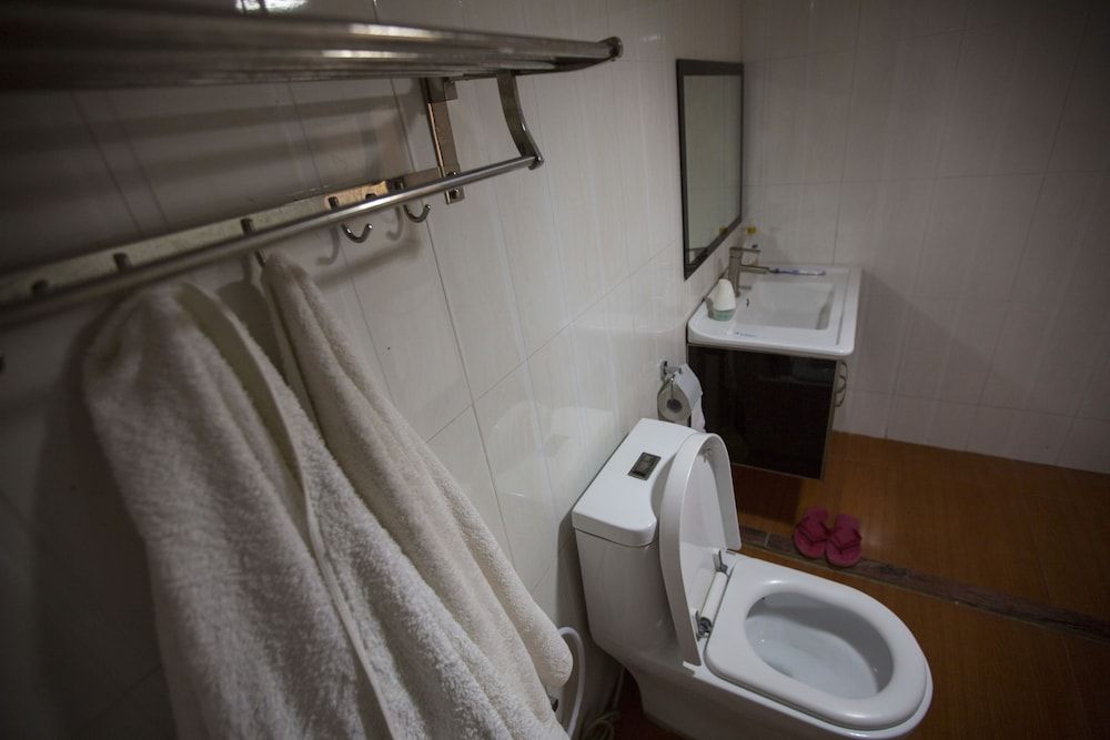 M. Residency I Executive Apartment 9