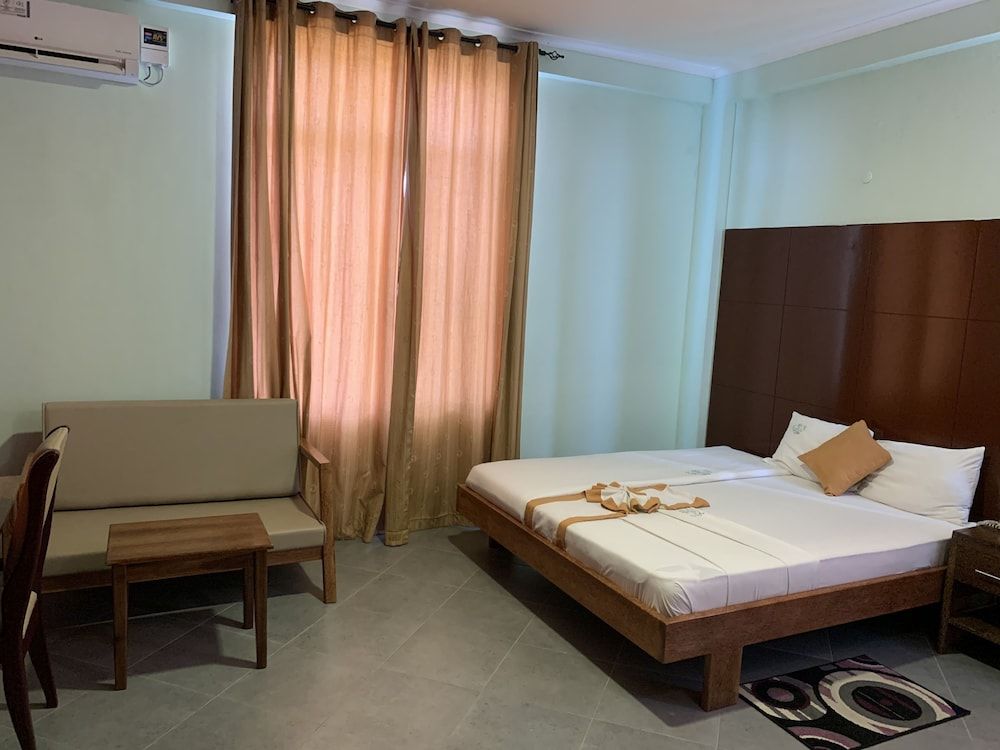 The Grand Villa Hotel Deluxe Double Room 20