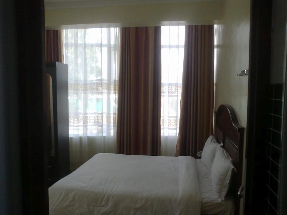 Sawe Hotel Deluxe Double Room, 1 Queen Bed, Non Smoking 3