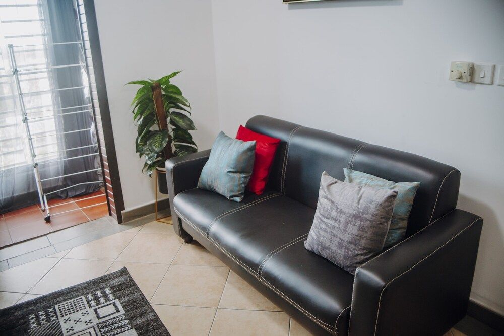 undefined Stunning 2-bed Apartment in Dar es Salaam 5