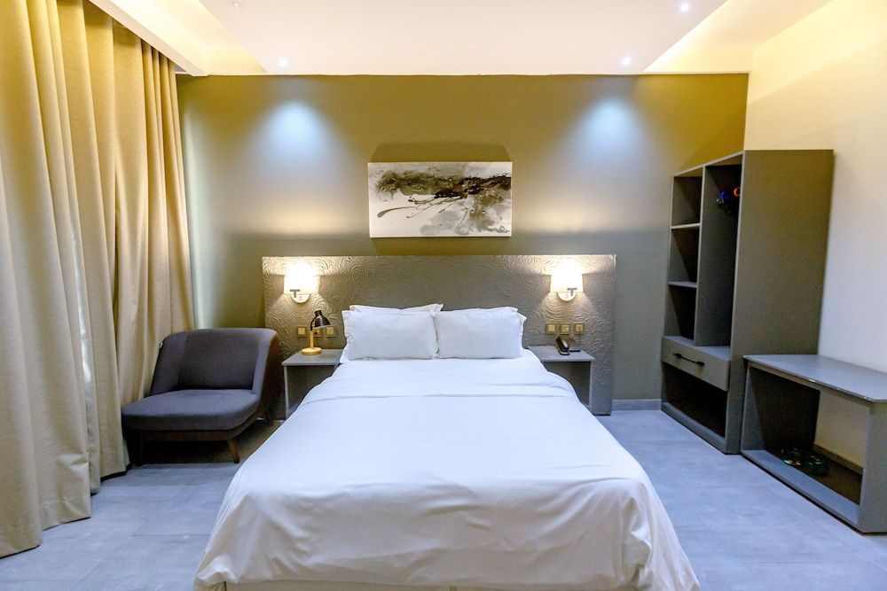 undefined Yayo Masaki 8