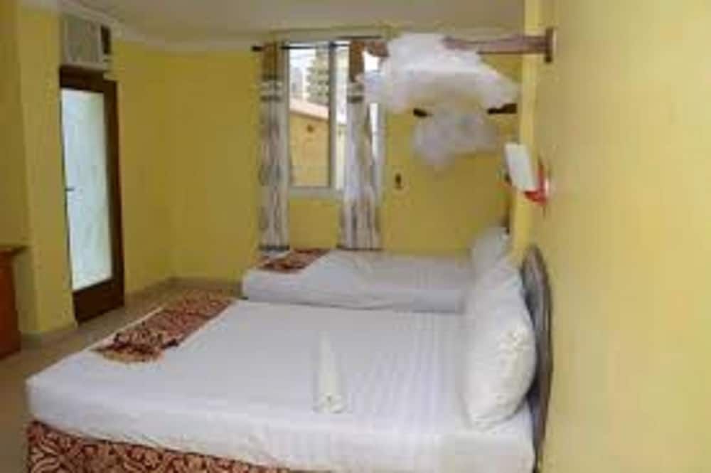 undefined Engwe Dar Hotel 4