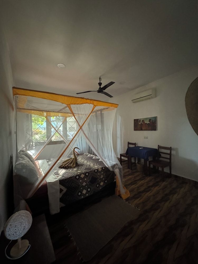 Highland Bungalows Comfort Double Room 4