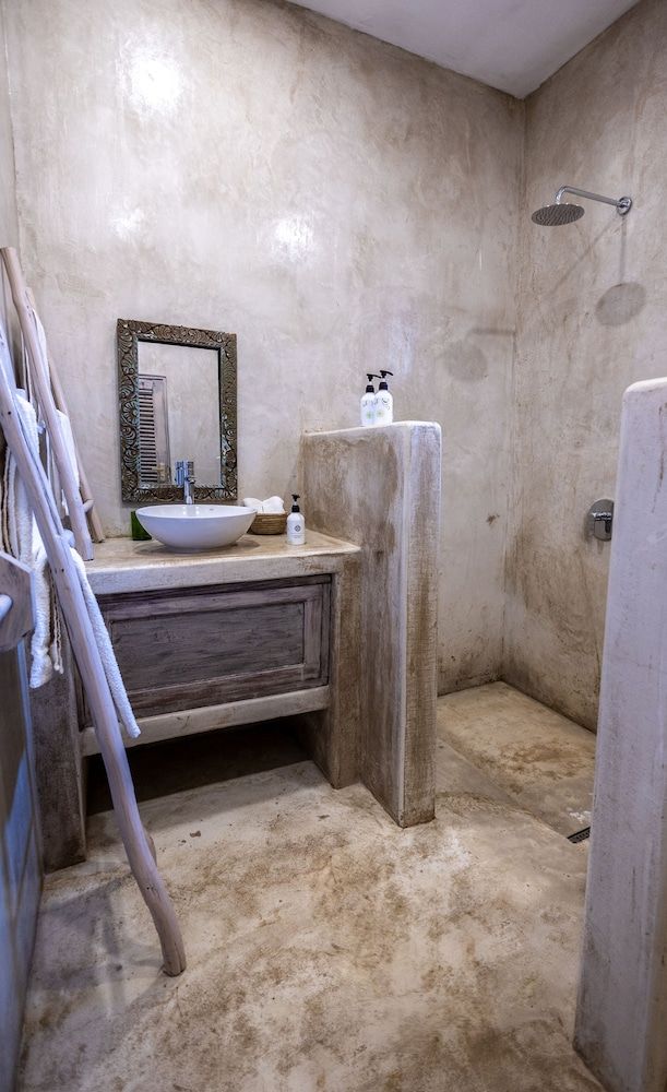 Sharazad Oasis Retreat Deluxe Quadruple Room, Sea View, Sea Facing 6