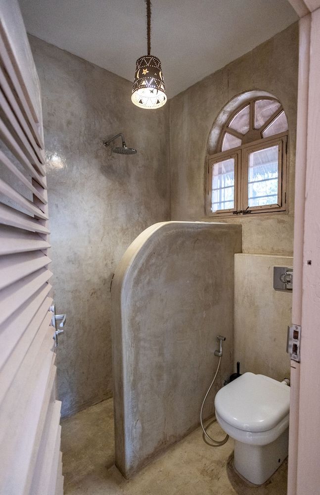 Sharazad Oasis Retreat Deluxe Double Room, Beach View 5