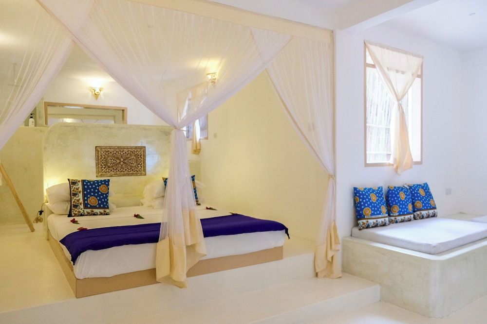Sharazad Oasis Retreat Deluxe Bungalow, 2 Bedrooms, Beach View
